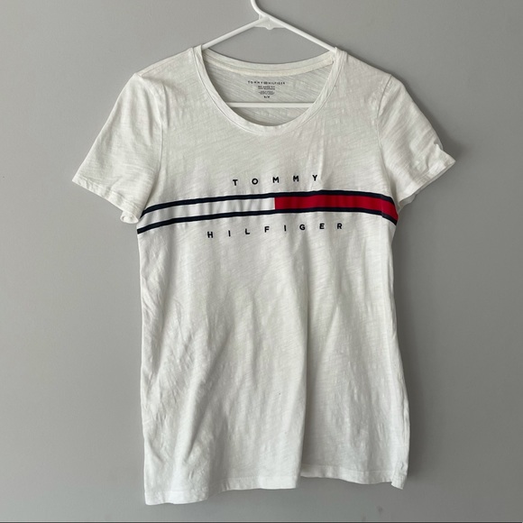 Tommy Hilfiger White Tshirt - Picture 1 of 4